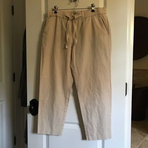 Banana Republic cotton/linen blend cropped pants with drawstring waist. S
